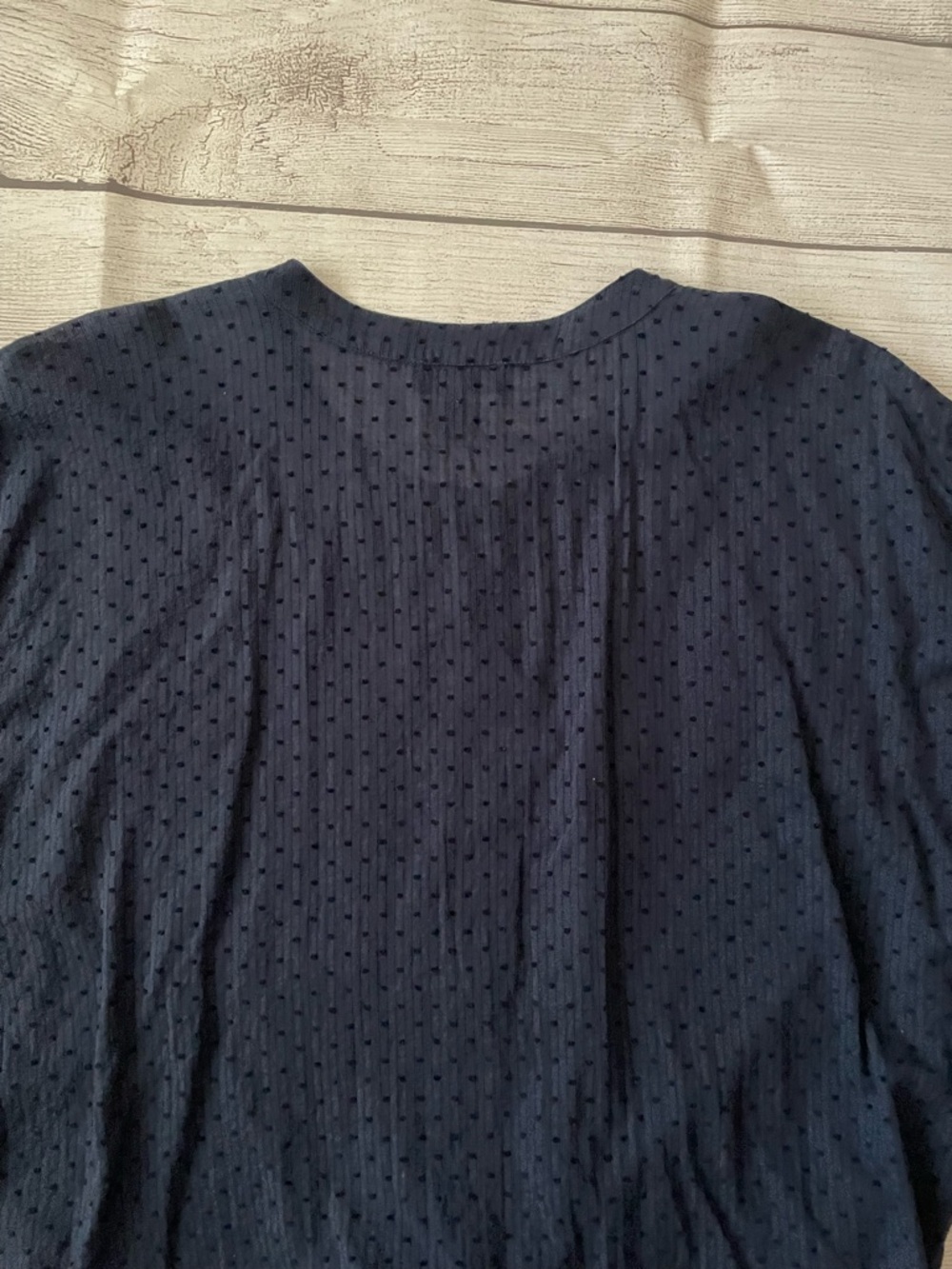 Jessica Simpson Navy Textured Button-Front Tie-Hem Top - Picture 6 of 7